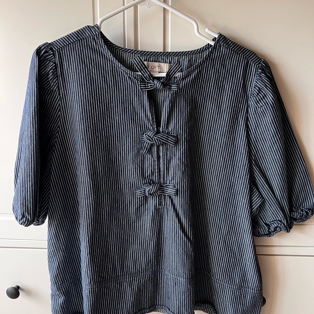 LOFT Navy and White Striped Tie-Bow Puff Sleeve Blouse